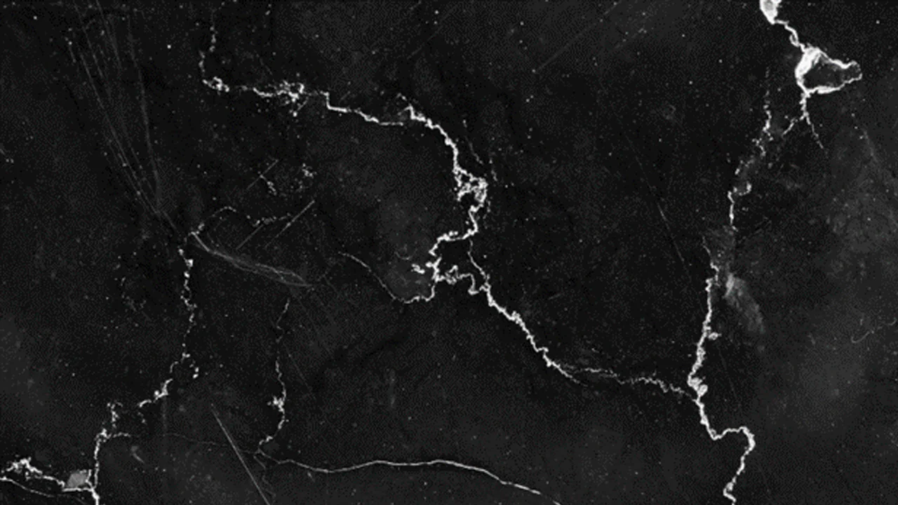 Mastering the Art of Contemporary Black Marble Decor