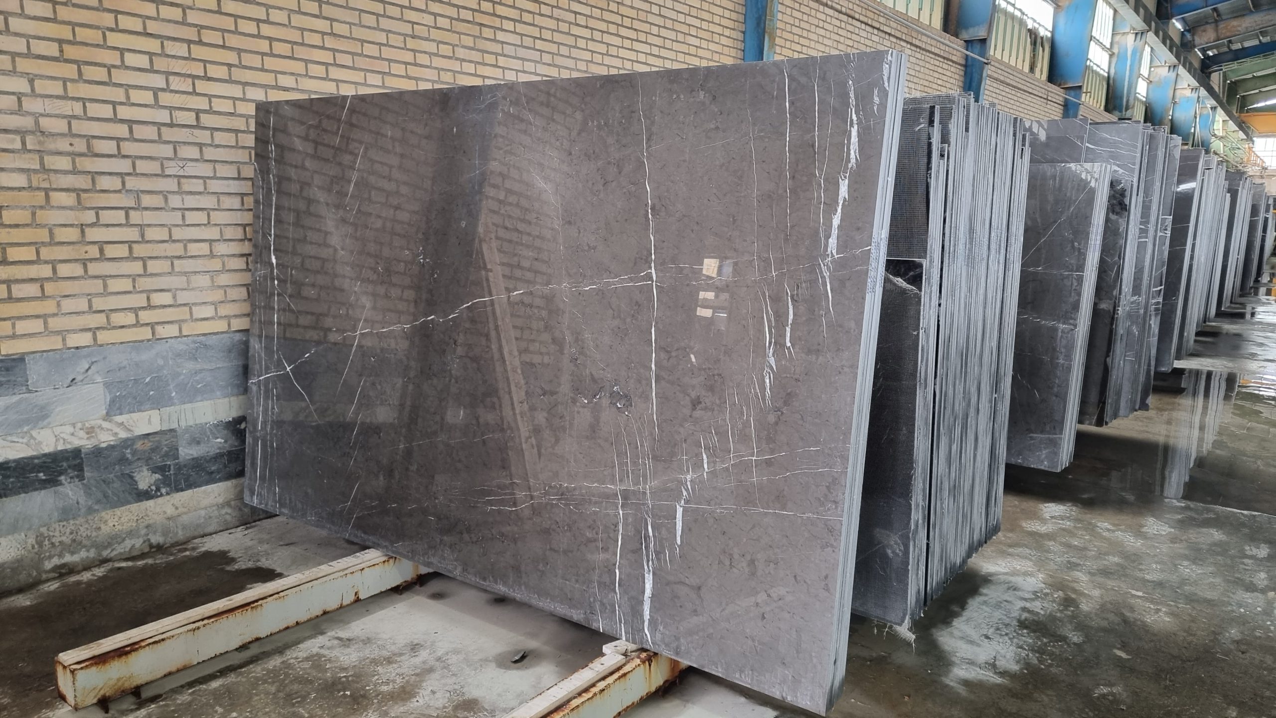 The most beautiful stone marble is extracted from which region? UP STONE