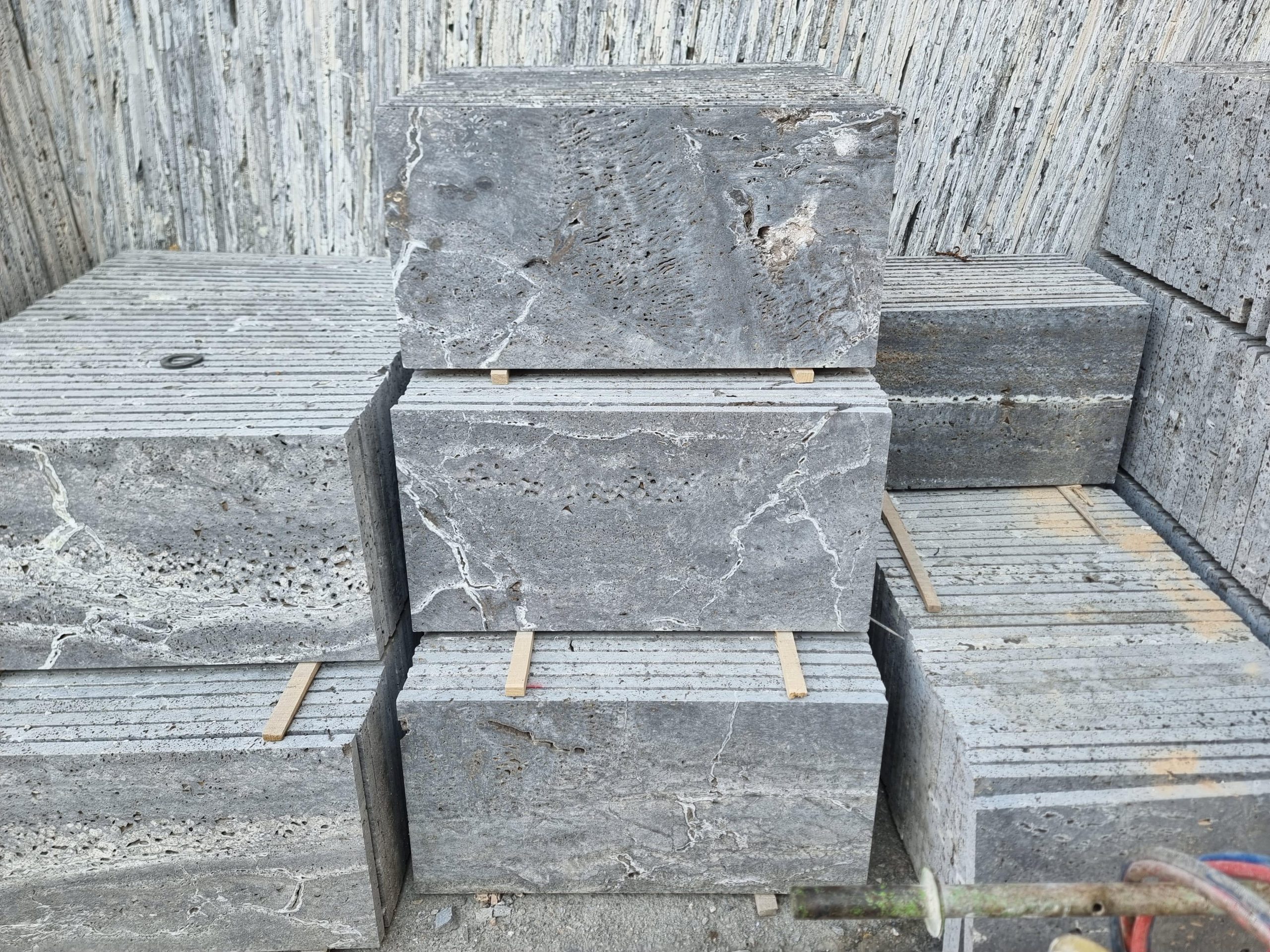 - Silver travertine stone - an economical option for construction