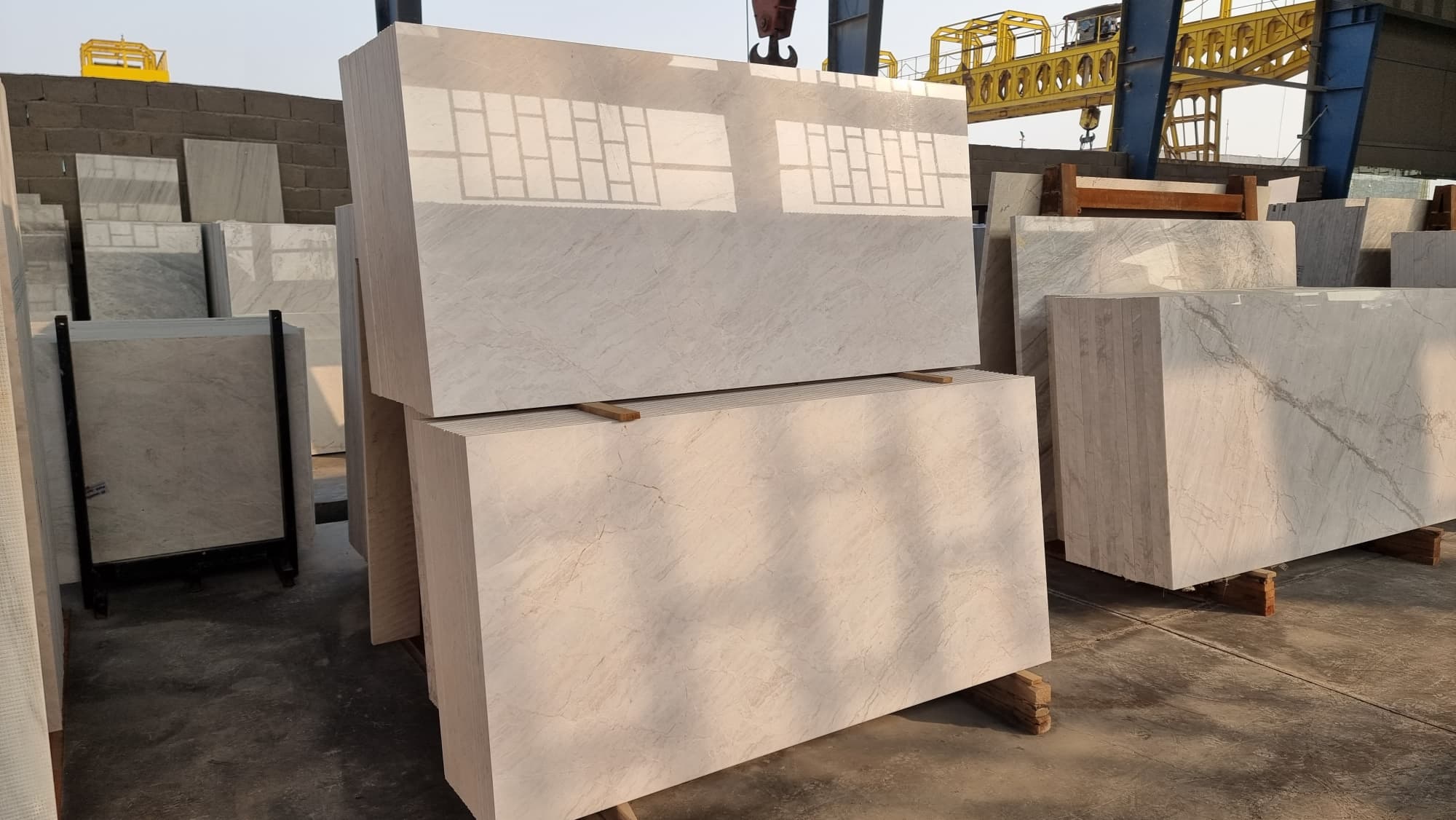 Using venus White Marble Stone for Landscaping