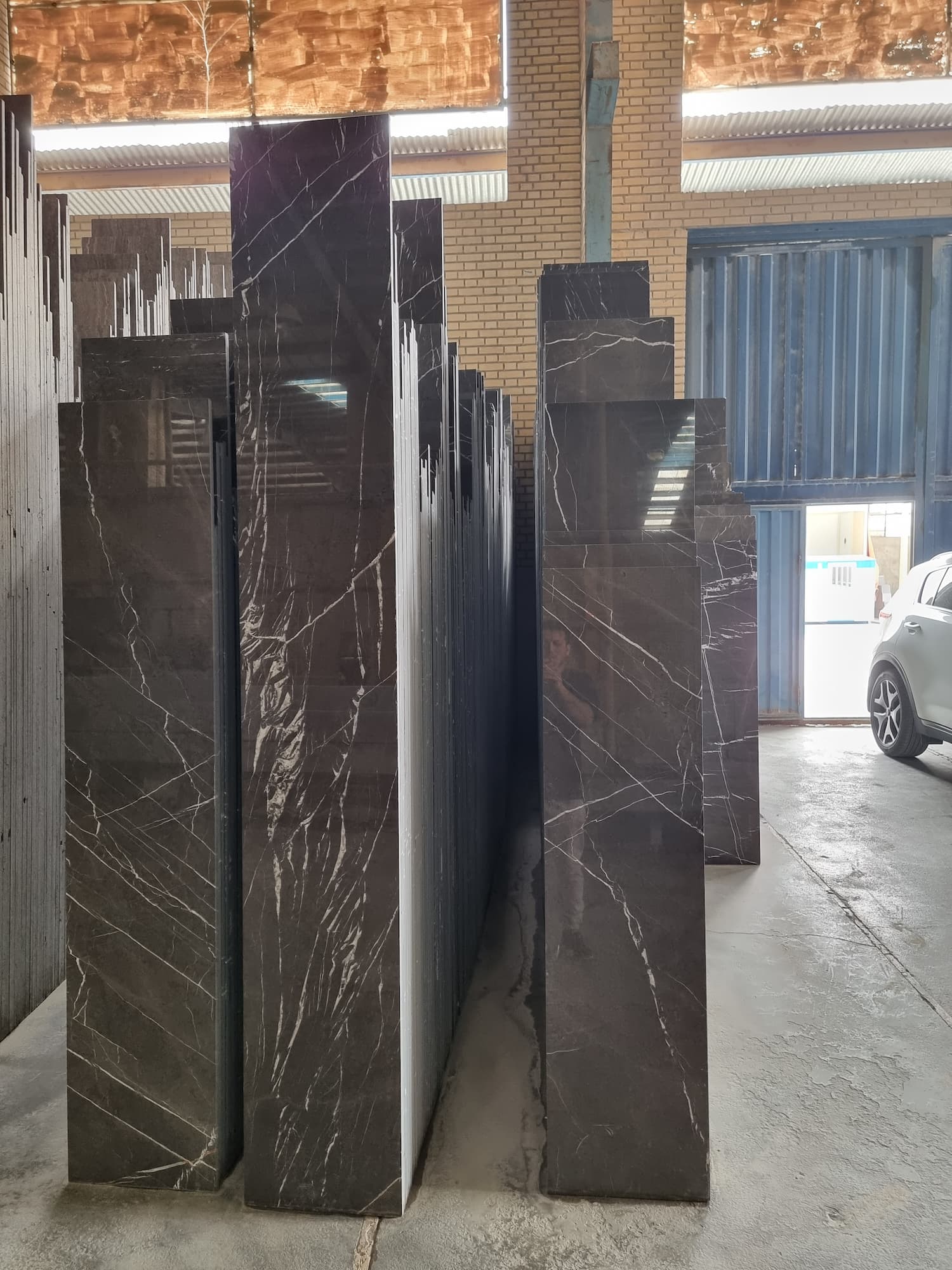 How to tell if stone is Pietra grey marble 3